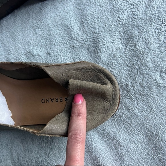 Lucky Brand Cahill Distressed Leather Convertible Loafer Flats Dark Driftwood - Picture 7 of 15